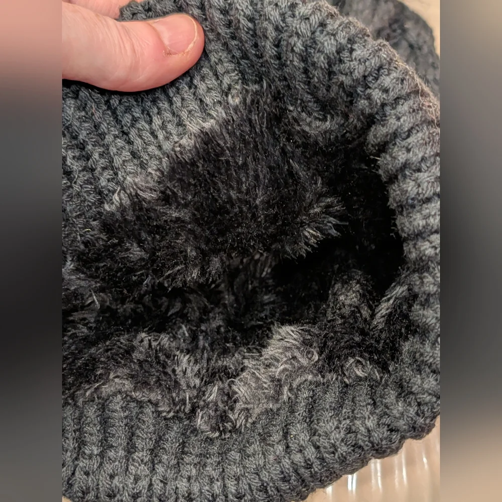 Canada Weather Gear Black Knit Hat NWT